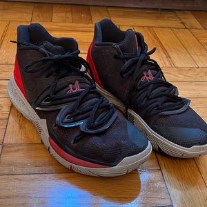 Kyrie Basketball shoes US 8.5